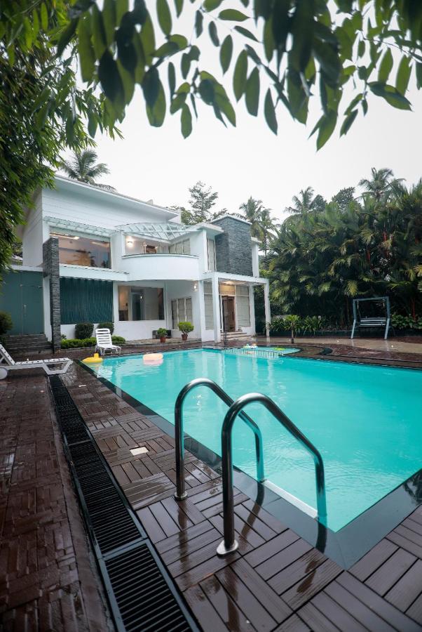 Square Villa Residency Luxury 1 Bed Room Villa With Private Pool Mukkam Eksteriør billede